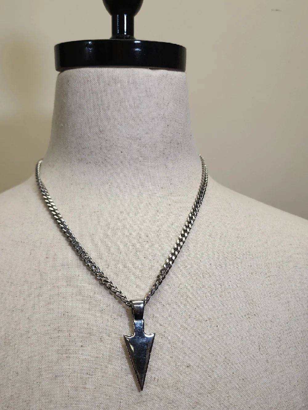 Stainless Steel Arrowhead Pendant Necklace Black Silver Chain
